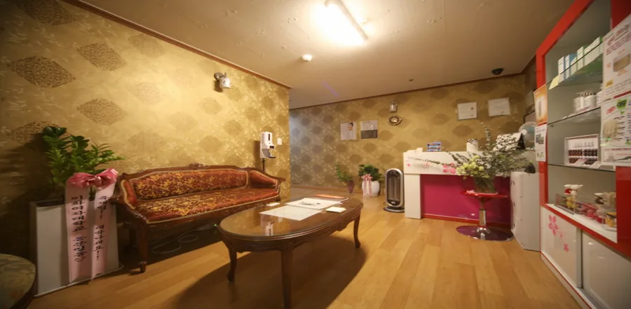 마포구 아현동 김선아에스테틱 대표 전경 · 피부관리 마사지샵