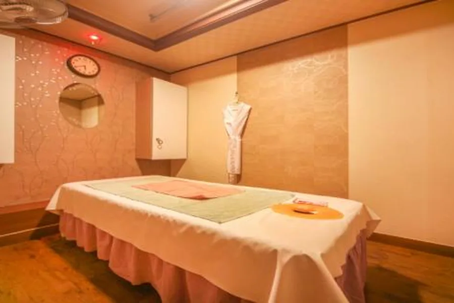 부평구 삼산동 힐탑마사지 이용 시설 · 스웨디시 마사지샵