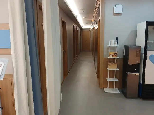 천안시 서북구 불당동 루디테라피 대기 공간 · 스웨디시 마사지샵