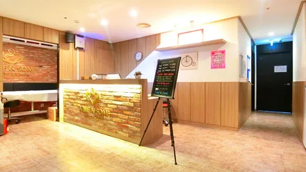 천안시 서북구 불당동 썸앤썸 · 스웨디시 마사지샵
