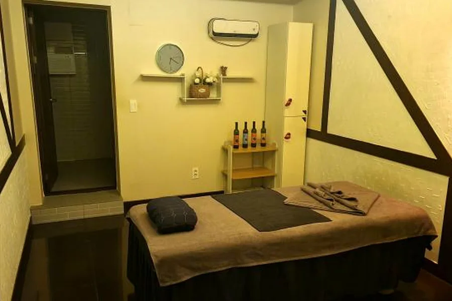 서구 만년동 힐링마사지 관리 공간 · 스웨디시 마사지샵