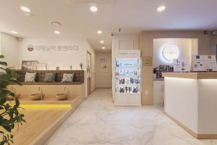 동작구 상도동 더하노이풋앤바디 대표 전경 · 아로마 마사지샵