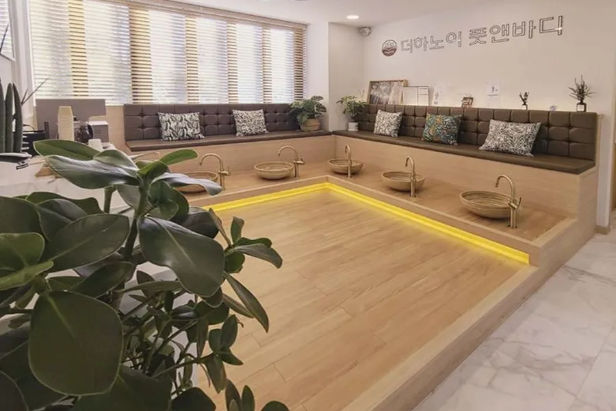 동작구 상도동 더하노이풋앤바디 이용 시설 · 아로마 마사지샵
