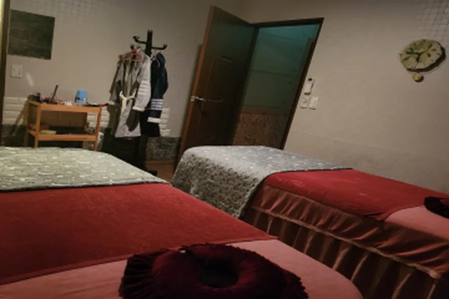 북구 신안동 수중국전통테라피 이용 시설 · 아로마 마사지샵
