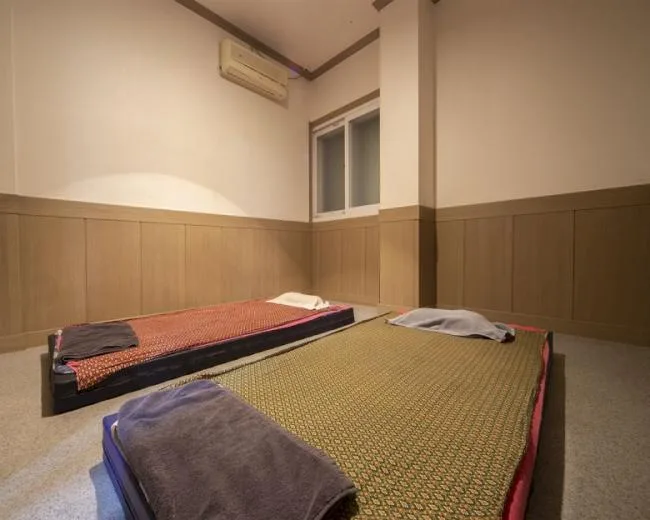 진주시 하대동 벗타이마사지 관리 공간 · 아로마 마사지샵