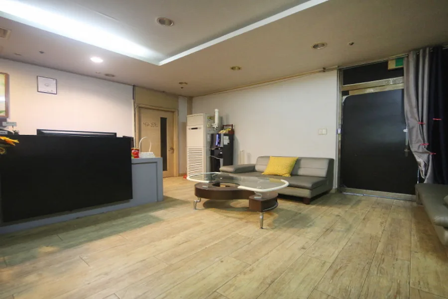 고양시 일산동구 백석동 황궁 대표 전경 · 아로마 마사지샵