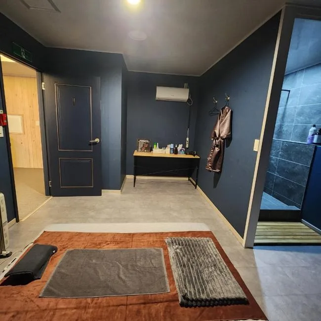 춘천시 요선동 퀸아로마 내부 인테리어 · 아로마 마사지샵