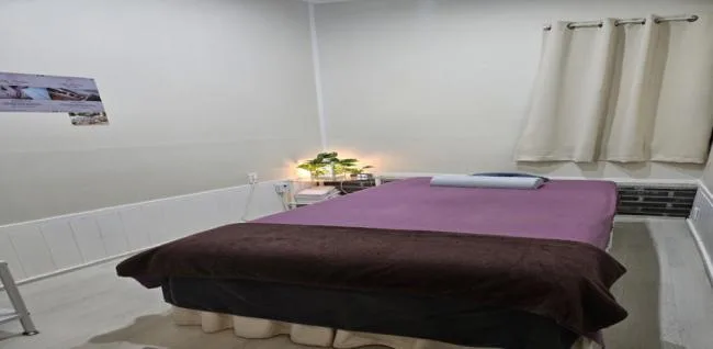 원주시 반곡동 연경명가 대기 공간 · 아로마 마사지샵