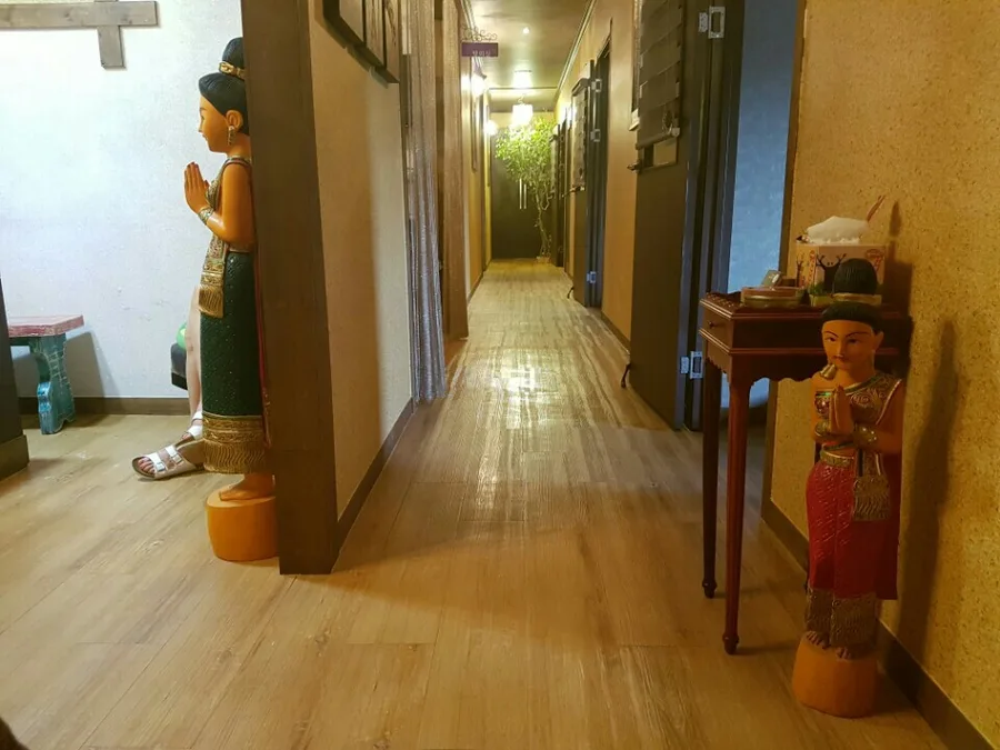 군산시 지곡동 휴테라피 이용 시설 · 아로마 마사지샵