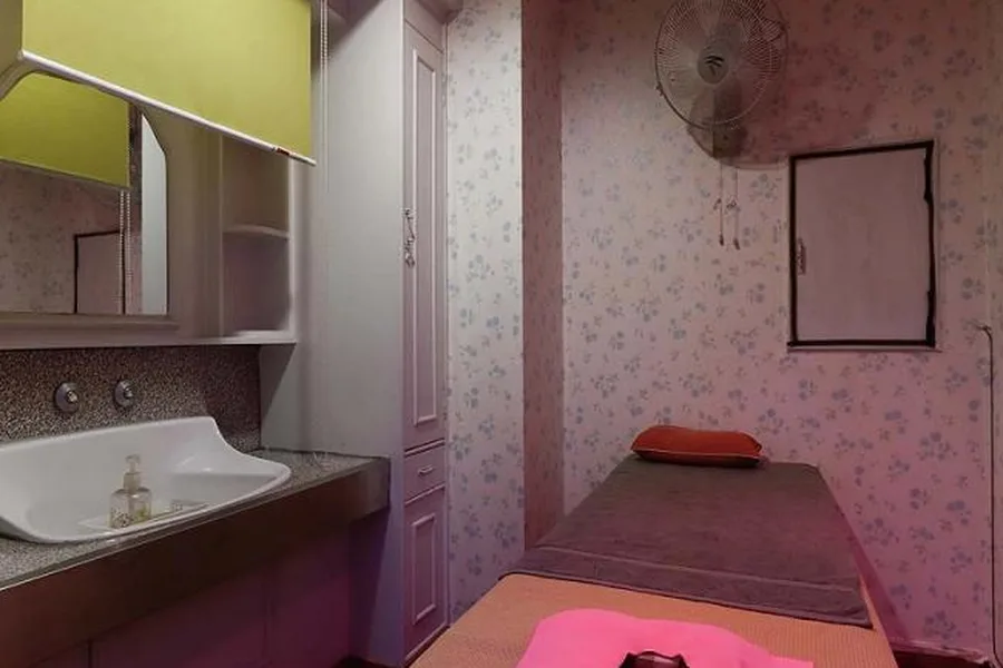 사하구 신평동 코코아로마 이용 시설 · 스웨디시 마사지샵