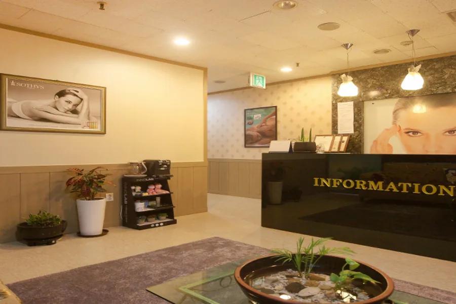 강남구 삼성동 피토메르 대표 전경 · 피부관리 마사지샵
