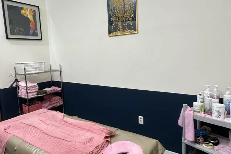 수원시 권선구 권선동 김미례바디스킨 내부 인테리어 · 발관리 마사지샵