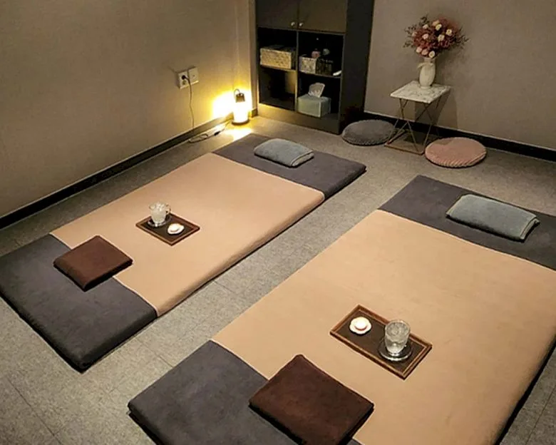 남구 삼산동 홀릭 이용 시설 · 아로마 마사지샵