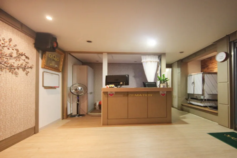 강남구 역삼동 엔젤아로마 대표 전경 · 아로마 마사지샵